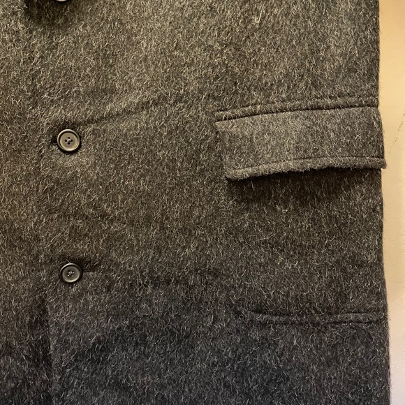 Men’s Top Coat - Picture 4 of 9